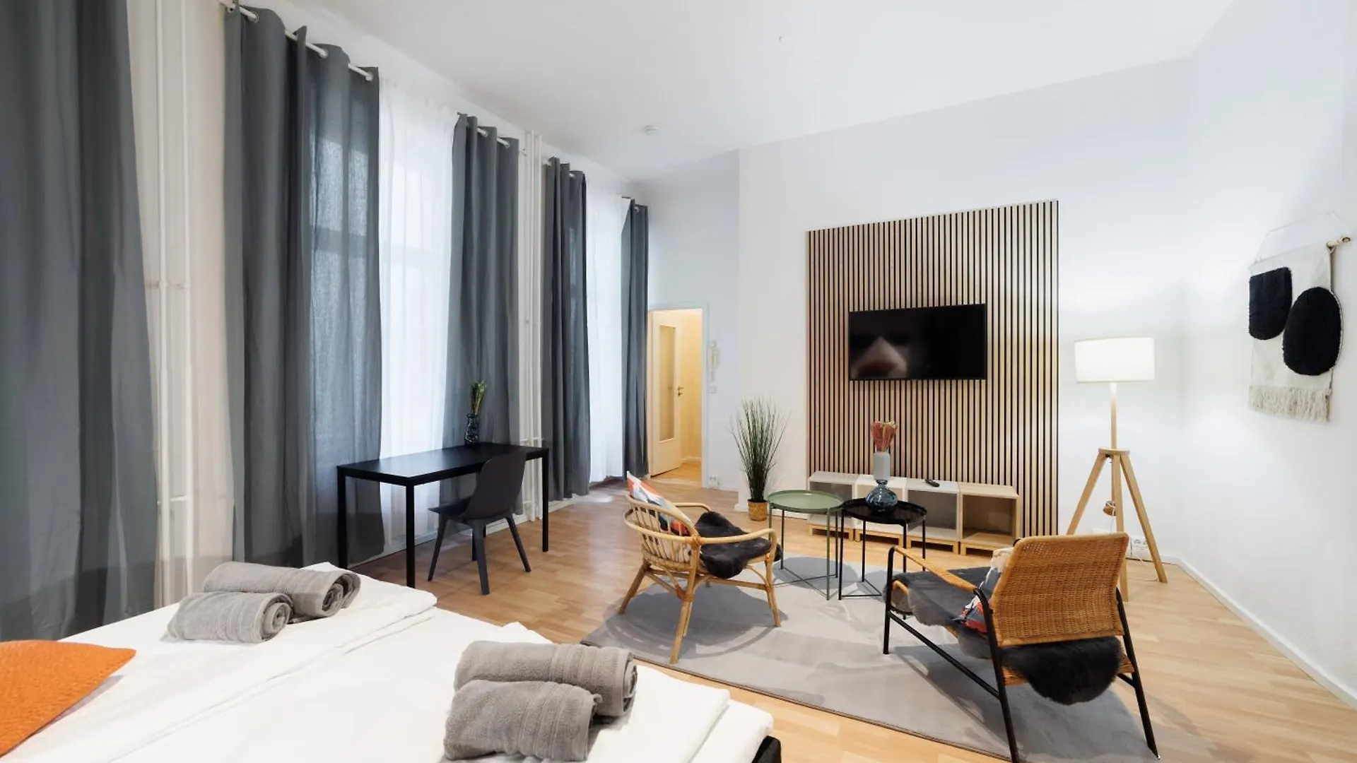 Grand Central City Apartments Mitte Museumsinsel Berlin 0*,  Germany