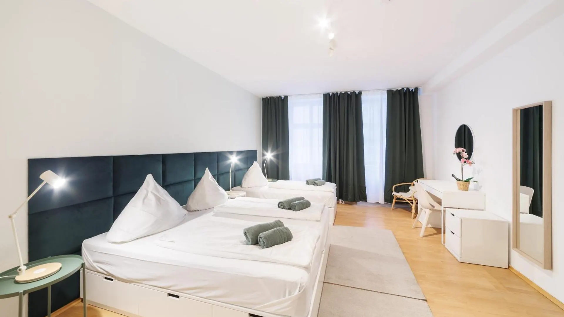 Grand Central City Apartments Mitte Museumsinsel Berlijn