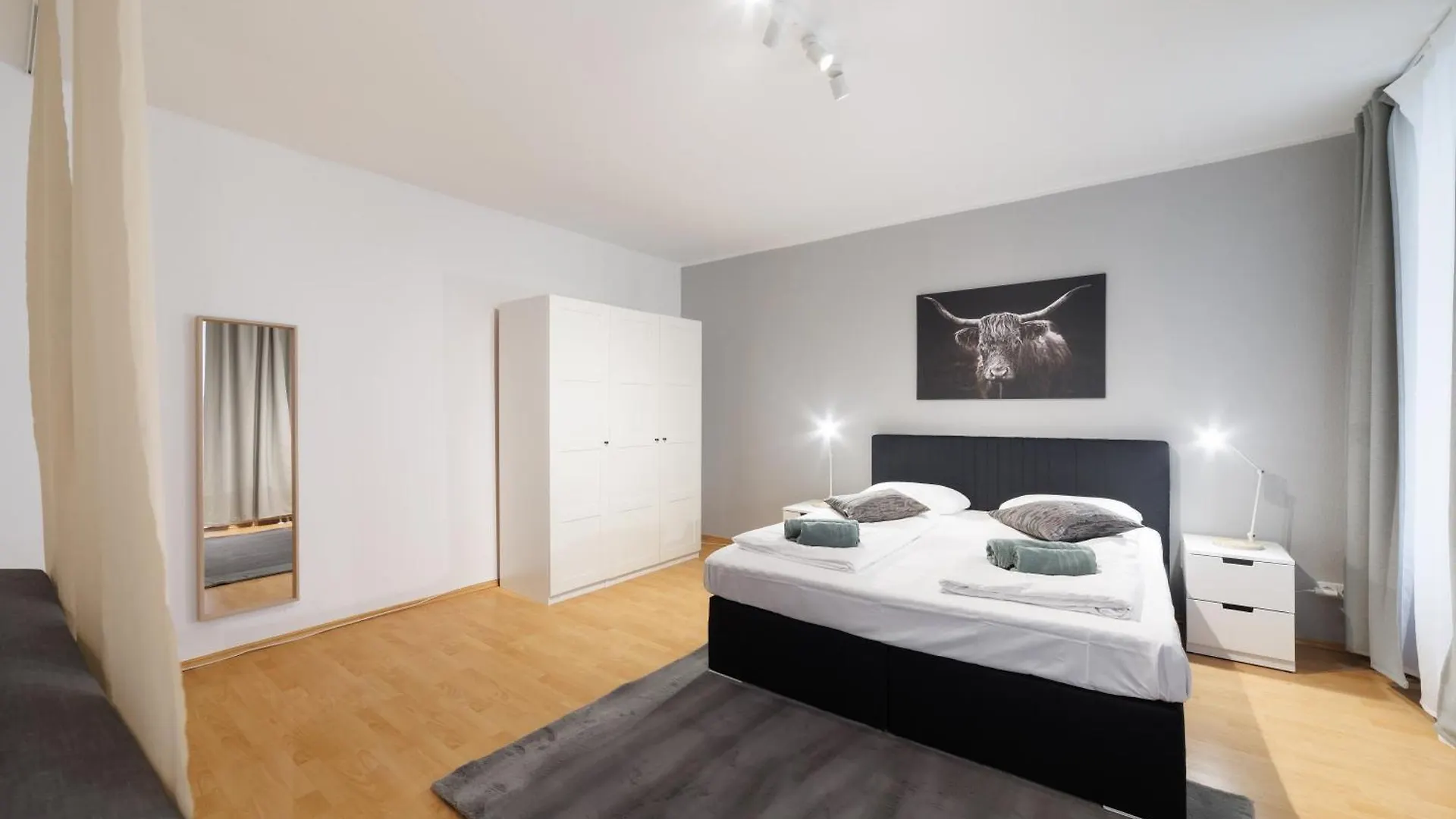 Grand Central City Apartments Mitte Museumsinsel Berlin Germany